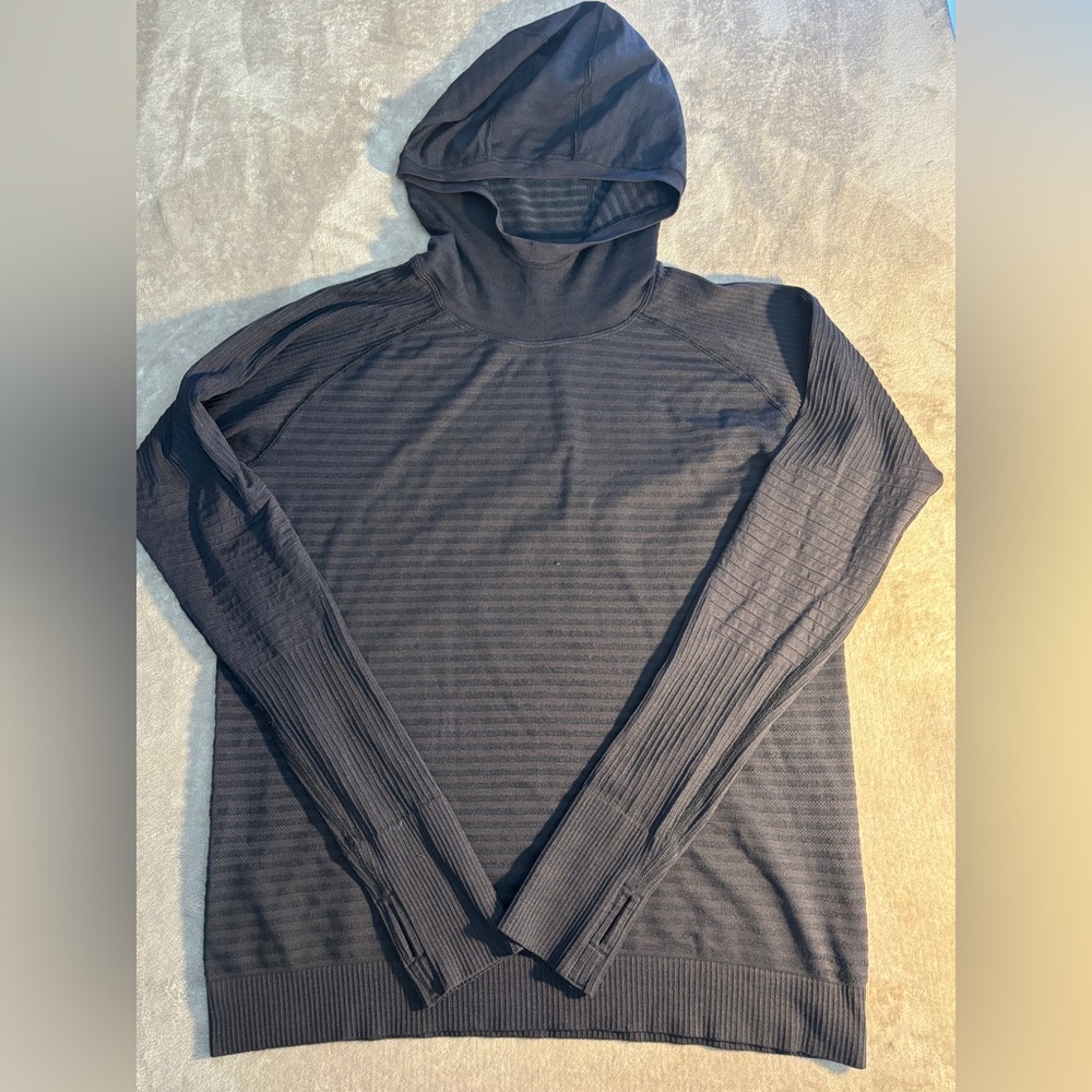 lululemon athletica Black Long-Sleeve Thermal Sweater